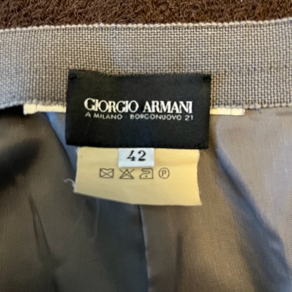 GIORGIO ARMANI skirt - size 42 (6) - EUC - Picture 2 of 2